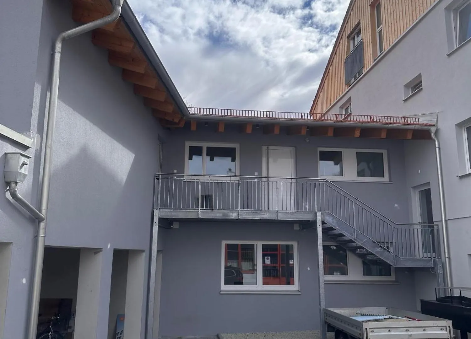 Apartment Flussperle Miesbach - Erholung Pur Direkt An Der Schlierach - Dachterrasse Mit Grill, Kostenloses Parken