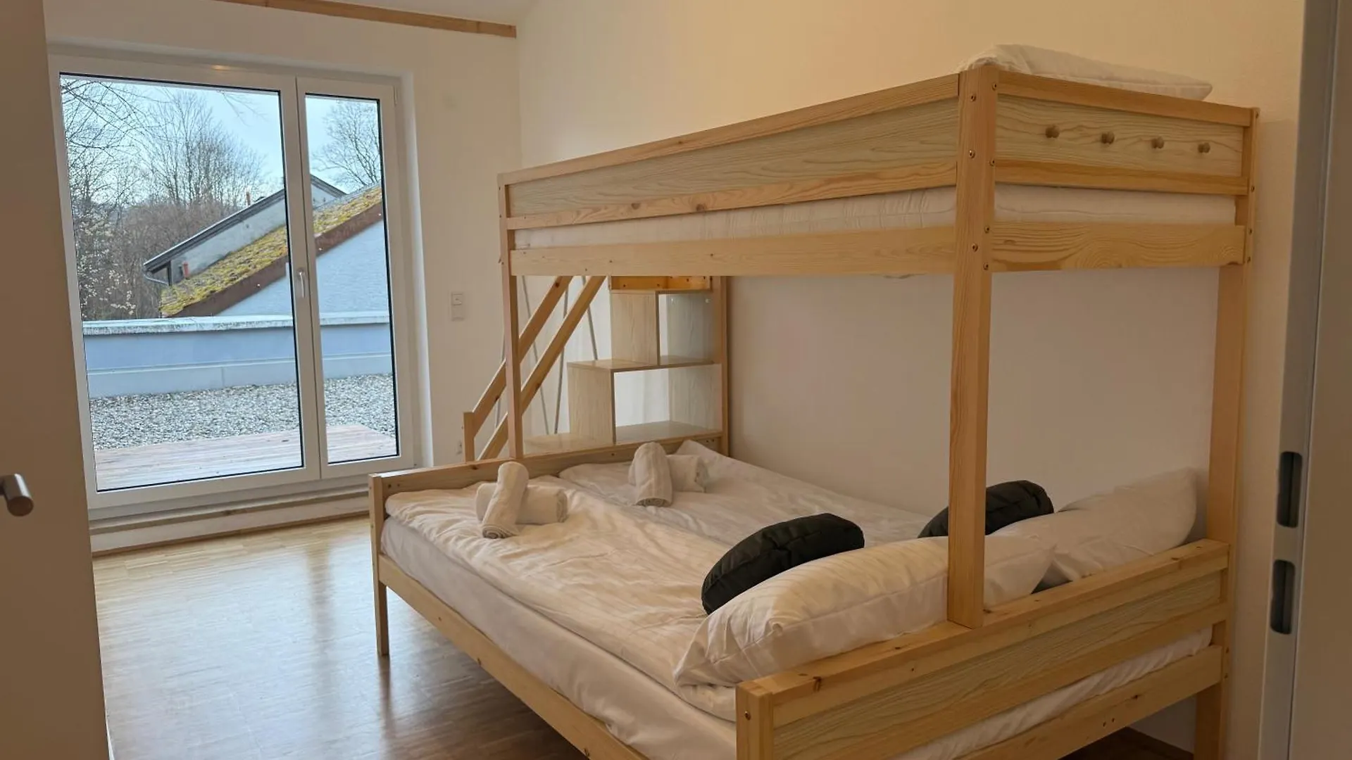 Flussperle Miesbach - Erholung Pur Direkt An Der Schlierach - Dachterrasse Mit Grill, Kostenloses Parken Germany