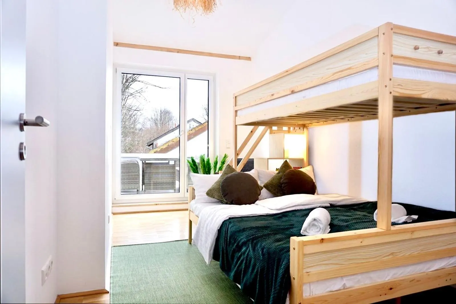 Flussperle Miesbach - Erholung Pur Direkt An Der Schlierach - Dachterrasse Mit Grill, Kostenloses Parken